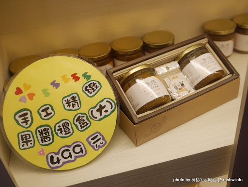 【食記】台中Three Little Bunnies GELATO RESTAURANT 三隻小兔義式冰淇淋餐廳-台中老虎城店@西屯老虎城-捷運BRT秋紅谷 : 用料實在, 健康取向的美味冰品! 糖尿病患者也可以安心吃 冰品 冰淇淋 區域 午餐 台中市 捷運美食MRT&BRT 晚餐 燉飯 義式 茶類 西屯區 輕食 飲食/食記/吃吃喝喝 麵食類 