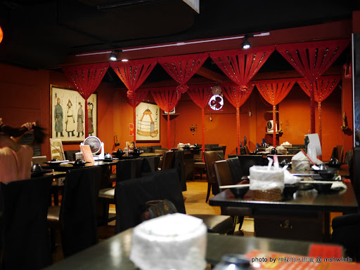 【食記】台北蒙古紅蒙古火鍋@大安捷運MRT國父紀念館 : 湯頭過癮,食材犯規,想吃道地蒙古鍋的...就是這裡啦! 中式 區域 午餐 台北市 吃到飽 大安區 宵夜 捷運美食MRT&BRT 晚餐 海鮮 火鍋/鍋物 蒙古料理 飲食/食記/吃吃喝喝 麻辣 