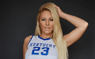Kindly Myers Bio, Wiki, Net Worth, Engaged, Boyfriend, Height Kindly Myers Bio, Wiki, Net Worth, Engaged, Boyfriend, Height