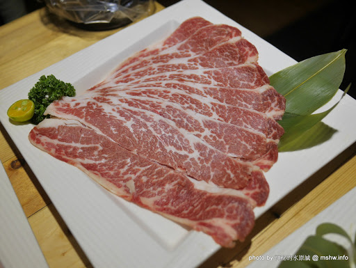 【食記】台中澤多海鮮燒烤板屋Sawata@西區英才公園-捷運BRT中正國小 : 口味一定, 質感路線日式燒烤居酒屋 串燒 區域 台中市 宵夜 居酒屋 捷運美食MRT&BRT 日式 晚餐 海鮮 火鍋/鍋物 燒烤/燒肉 西區 酒類 飲食/食記/吃吃喝喝 