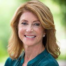 Wendy Davis Net Worth, Income, Salary, Earnings, Biography, How much money make?