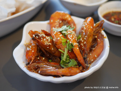 【食記】台中瘋蝦吃到飽-美術館店-瘋系企業@西區國立美術館&向上國中&崇倫公園 : 痛風的預感! 口味OK, 讓你不知不覺吃到死 >///< 中式 區域 午餐 台中市 台式 吃到飽 晚餐 海鮮 火鍋/鍋物 蝦類 西區 酒類 飲食/食記/吃吃喝喝 