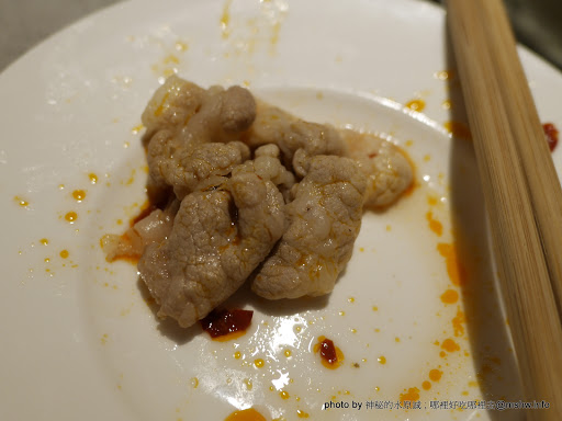 【食記】台中海底撈火鍋 HaidilaoTaiwan 教戰守則?@西屯大遠百-捷運BRT新光遠百 : 美甲.按摩.京劇變臉與貼心服務...這就是四川的餐飲業?不過價格都幫你加在菜單上了XD 中式 冰品 冰淇淋 區域 午餐 台中市 晚餐 海鮮 火鍋/鍋物 西屯區 飲食/食記/吃吃喝喝 麻辣 