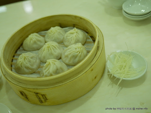 【食記】台中Jheng yun 正筠小籠湯包-台中店@西區 : 正宗湯包承鼎泰,筠汁入味賽北京...品質與美味值得一試! 中式 包子類 區域 午餐 台中市 台式 合菜 小吃 晚餐 西區 輕食 飲食/食記/吃吃喝喝 麵食類 
