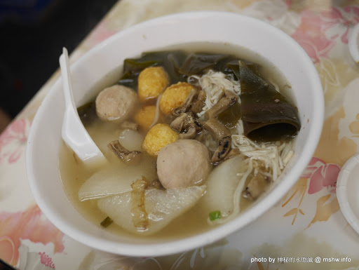 【食記】台中阿華黑輪店-阿昌分店@西屯逢甲夜市 : 口味清淡,湯頭還算可以喝 中式 區域 台中市 台式 宵夜 小吃 日式 晚餐 西屯區 輕食 飲食/食記/吃吃喝喝 黑輪&關東煮 