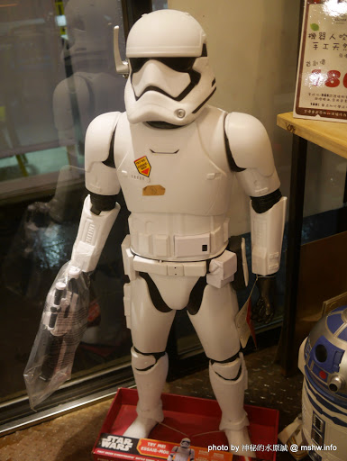 【食記】台中機器人餐廳?Robot Station 鐵皮駅飲食主題館@西區草悟道&經國大道 : 新裝潢新氣象,一同來享受美味的無國界創意料理 下午茶 區域 午餐 台中市 台式 披薩 晚餐 果汁 泰式 無國界 義式 西區 輕食 飲食/食記/吃吃喝喝 麵食類 