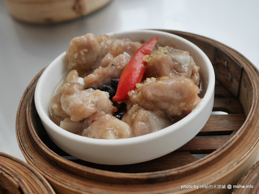 【食記】香港聯邦皇宮東涌店 Federal Palace@地鐵東涌站-東薈城名店倉 : 發現鼎泰豐的秘密? 口味不差, 但服務實在是不敢恭維 中式 包子類 區域 午餐 合菜 捷運美食MRT&BRT 早餐 晚餐 東湧 海鮮 港式 粥&稀飯 飲食/食記/吃吃喝喝 香港(Hong Kong) 