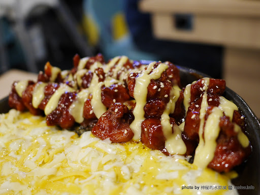 【食記】台中北區심슨탕料理~OMAYA春川炒雞-崇德店@北區太原路 : 韓風再起, 令人滿足的吉普森湯年糕起司鍋 北區 區域 午餐 台中市 晚餐 炒飯 炸雞 起司&芝士 鐵板料理 雞排 韓式 飲食/食記/吃吃喝喝 