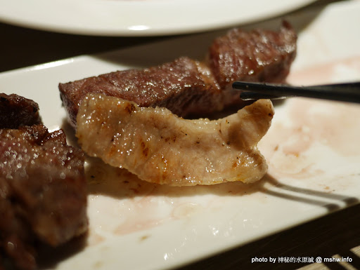 【食記】台中山鯨燒肉やきにくの專門店@北區簡愛汽車旅館 : 印月餐旅新品牌, 日韓合璧, 大份量高CP值, 滿足你對肉食的渴望!! 串燒 冰品 冰淇淋 北區 區域 台中市 和牛 宵夜 日式 晚餐 燒烤/燒肉 甜點 韓式 飲食/食記/吃吃喝喝 