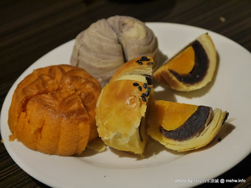 【食記】台中香港阿杜婚宴會館.港式茶餐廳&Thomas Cafe@南屯文心家樂福-捷運MRT溝仔墘 : 港式飲茶首選?歷久彌新心享受!! 中式 區域 午餐 南屯區 台中市 合菜 婚宴 捷運美食MRT&BRT 晚餐 港式 甜點 茶類 飲食/食記/吃吃喝喝 鴨肉 麵食類 