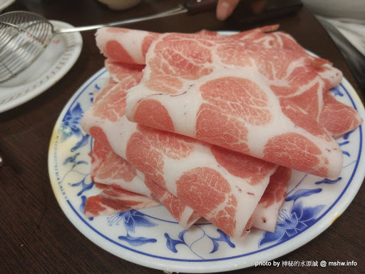【食記】台中嵐田麻辣鴛鴦火鍋@北區中國醫藥大學&中友百貨&中正公園 : 前台北寧記五常店, 令人懷念的麻辣鍋吃到飽 冰淇淋 北區 區域 午餐 台中市 吃到飽 晚餐 海鮮 火鍋/鍋物 飲食/食記/吃吃喝喝 