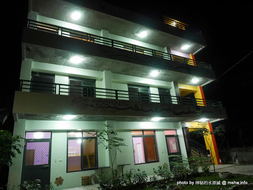 【景點】南投Rainbow House Bed and Breakfast 彩虹糖景觀民宿@竹山紫南宮 : 夜景絕佳, 舒適溫馨, 有歸屬感的傳統民宿 住宿 區域 南投縣 夜景 旅行 旅館 景點 竹山鎮 