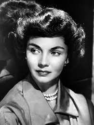 Jennifer Jones Net Worth, Income, Salary, Earnings, Biography, How much money make?