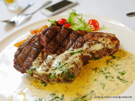 【食記】台北Snail Italian restaurant 蝸牛義大利餐廳民生店@松山捷運MRT台北小巨蛋 : 義式風味精采呈現!用料講究,配餐跟主菜都不馬虎 區域 午餐 台北市 捷運美食MRT&BRT 排餐 晚餐 松山區 海鮮 甜點 義式 西式 飲食/食記/吃吃喝喝 麵食類 