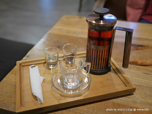 【食記】新竹桑尼咖啡館 Sunny Caffè - Handpressed Coffee@竹北高鐵HSR六家 : 環境閒適工業風, 手沖單品.花式新選擇 下午茶 區域 午餐 咖啡簡餐 抹茶 捷運美食MRT&BRT 新竹縣 新聞與政治 早餐 晚餐 派塔類 甜點 竹北市 茶類 試吃試用業配文 輕食 飲食/食記/吃吃喝喝 