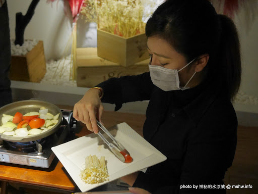【食記】台中澤多海鮮燒烤板屋Sawata@西區英才公園-捷運BRT中正國小 : 口味一定, 質感路線日式燒烤居酒屋 串燒 區域 台中市 宵夜 居酒屋 捷運美食MRT&BRT 日式 晚餐 海鮮 火鍋/鍋物 燒烤/燒肉 西區 酒類 飲食/食記/吃吃喝喝 