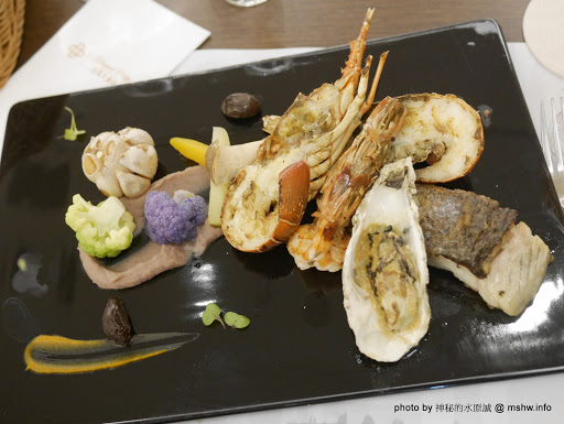 【食記】台中Grand City Hotel 五都大飯店-美馡西餐廳@豐原-台鐵TRA豐原站 : 食材用心,季節限定的質感創意套餐 住宿 區域 午餐 台中市 捷運美食MRT&BRT 排餐 旅館 晚餐 海鮮 烤雞 牛排 西式 豐原區 豬排 飲食/食記/吃吃喝喝 