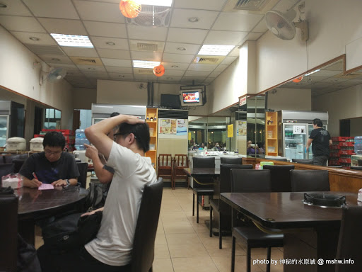 【食記】台中嵐田麻辣鴛鴦火鍋@北區中國醫藥大學&中友百貨&中正公園 : 前台北寧記五常店, 令人懷念的麻辣鍋吃到飽 冰淇淋 北區 區域 午餐 台中市 吃到飽 晚餐 海鮮 火鍋/鍋物 飲食/食記/吃吃喝喝 