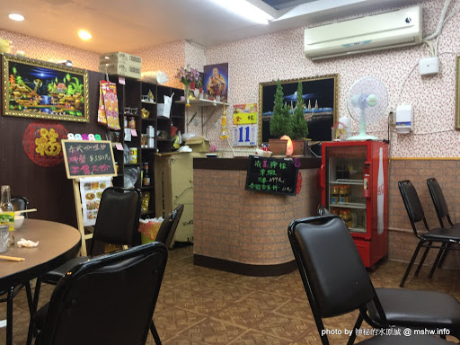 【食記】台中泰僑村平價泰式料理Tahi Street Food梅亭店@北區中國醫學大學&中正公園 : 平實好味道, 簡餐合菜都划算 北區 區域 午餐 台中市 合菜 咖啡簡餐 小吃 晚餐 河粉 泰式 飲食/食記/吃吃喝喝 