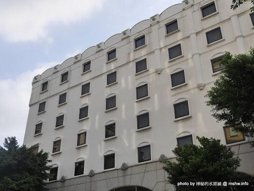 【食記】台北The Riviera Hotel 歐華酒店地中海牛排館@中山捷運MRT中山國小 : 口感絕佳~45天熟成極黑神戶肋眼牛排套餐,定情約會的好地方! 下午茶 中山區 區域 午餐 台北市 和牛 婚宴 捷運美食MRT&BRT 排餐 新聞與政治 晚餐 熟成 美式 西式 試吃試用業配文 豬排 豬腳 雞肉捲 飲食/食記/吃吃喝喝 