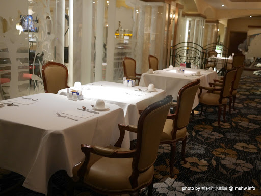 【食記】台北The Riviera Hotel 歐華酒店地中海牛排館@中山捷運MRT中山國小 : 口感絕佳~45天熟成極黑神戶肋眼牛排套餐,定情約會的好地方! 下午茶 中山區 區域 午餐 台北市 和牛 婚宴 捷運美食MRT&BRT 排餐 新聞與政治 晚餐 熟成 美式 西式 試吃試用業配文 豬排 豬腳 雞肉捲 飲食/食記/吃吃喝喝 