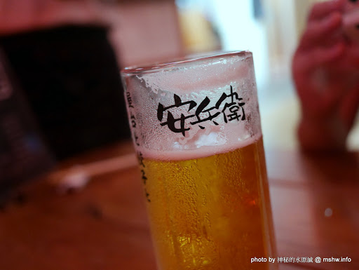 【食記】台中三代目屋台餃子安兵衛-台灣一號店@西區中美橫丁Hirome ひろめ横丁&廣三SOGO-捷運BRT科博館 : 弘人市場在台灣!輕鬆享受高知飲食文化 串燒 區域 台中市 夜市小吃 宵夜 小吃 居酒屋 拉麵 捷運美食MRT&BRT 日式 晚餐 燒烤/燒肉 稻燒&槀燒 西區 酒類 飲食/食記/吃吃喝喝 麵食類 