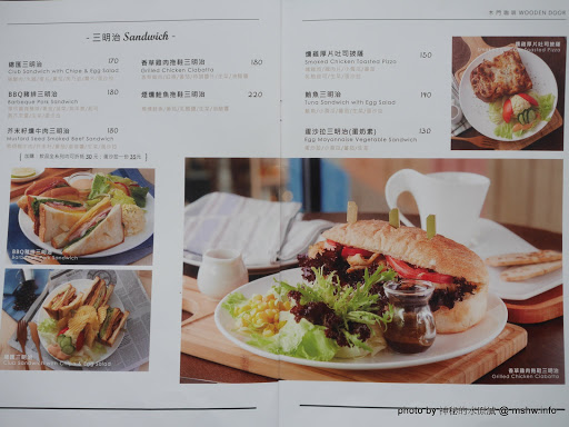 【食記】台中Wood Door 木門咖啡-Coffee, Waffle, Sandwich, Pasta, Dessert@南屯 : 環境舒適,食材用心,大份量義大利麵好食在! 下午茶 區域 午餐 南屯區 台中市 咖啡簡餐 早餐 晚餐 烤雞 糕餅烘培 義式 輕食 飲食/食記/吃吃喝喝 馬來西亞料理 麵食類 