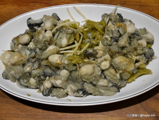 雙月食品社 養生美食台大醫院 湯清味美，料多到滿出來的捷運善導寺站附近的平價藥膳溫補首選！非凡電視推薦！外帶去探病或回家吃都很棒～超推麻油雞麵線、虱目魚肚蛤蜊雞湯、各式滷透透滷味跟肥嫩美味鮮蚵！ 中式料理 保養品分享 健康養身 飲食集錦 