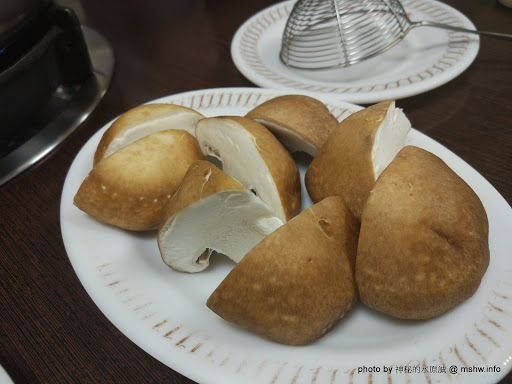 【食記】台中嵐田麻辣鴛鴦火鍋@北區中國醫藥大學&中友百貨&中正公園 : 前台北寧記五常店, 令人懷念的麻辣鍋吃到飽 冰淇淋 北區 區域 午餐 台中市 吃到飽 晚餐 海鮮 火鍋/鍋物 飲食/食記/吃吃喝喝 