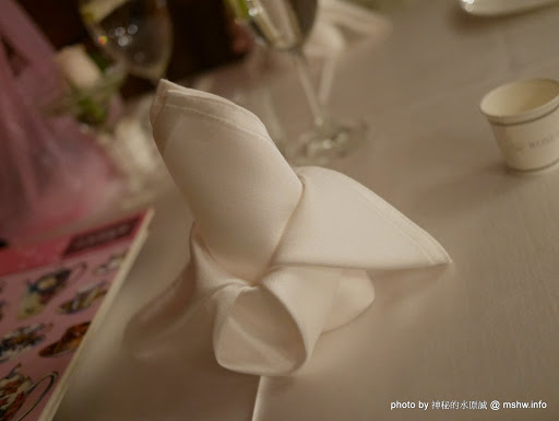 【食記】台中Rose House Tea&Art 古典玫瑰園創始店@龍井東海藝術街 : 英式下午茶第一品牌?茶跟甜點還可以...但餐點希望能加強 下午茶 區域 午餐 台中市 咖啡簡餐 晚餐 燉飯 甜點 義式 英式 茶類 西式 輕食 飲食/食記/吃吃喝喝 龍井區 