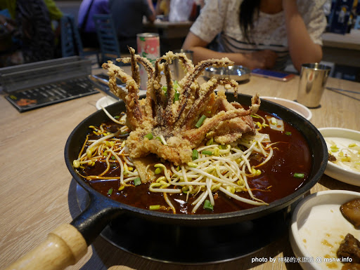 【食記】台中釜山珍妮佛.韓國九層海鮮塔 Pusan Jennifer文心加盟1號店@西屯捷運BRT市政府 : 鮮味滿滿!仙女下凡有看頭? 區域 午餐 台中市 捷運美食MRT&BRT 新聞與政治 晚餐 海鮮 火鍋/鍋物 西屯區 試吃試用業配文 鐵板料理 韓式 飲食/食記/吃吃喝喝 