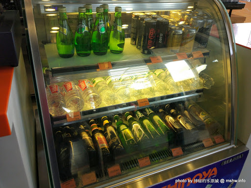 【食記】柬埔寨金邊吉野家 yoshinoya@ភ្នំពេញ金邊國際機場 : 口味水準與日本一致,台灣的是在賣三小... 區域 午餐 定食 日式 早餐 柬埔寨(Cambodia) 蓋飯/丼飯 金邊 飲食/食記/吃吃喝喝 