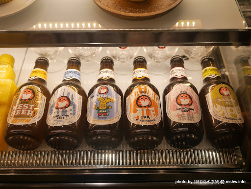 【食記】台中機器人餐廳?Robot Station 鐵皮駅飲食主題館@西區草悟道&經國大道 : 新裝潢新氣象,一同來享受美味的無國界創意料理 下午茶 區域 午餐 台中市 台式 披薩 晚餐 果汁 泰式 無國界 義式 西區 輕食 飲食/食記/吃吃喝喝 麵食類 