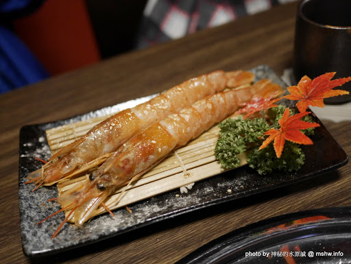 【食記】台中Iwate 岩手日式炭火燒肉@南屯公益路燒肉-捷運MRT溝仔墘 : 全程桌邊服務,肉質與技術兼具的巷弄美味 區域 南屯區 台中市 和牛 宵夜 居酒屋 捷運美食MRT&BRT 日式 晚餐 燒烤/燒肉 飲食/食記/吃吃喝喝 
