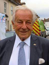 Bob Potter Net Worth, Income, Salary, Earnings, Biography, How much money make? Bob Potter Net Worth, Income, Salary, Earnings, Biography, How much money make?