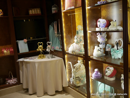 【食記】台北The Riviera Hotel 歐華酒店地中海牛排館@中山捷運MRT中山國小 : 口感絕佳~45天熟成極黑神戶肋眼牛排套餐,定情約會的好地方! 下午茶 中山區 區域 午餐 台北市 和牛 婚宴 捷運美食MRT&BRT 排餐 新聞與政治 晚餐 熟成 美式 西式 試吃試用業配文 豬排 豬腳 雞肉捲 飲食/食記/吃吃喝喝 