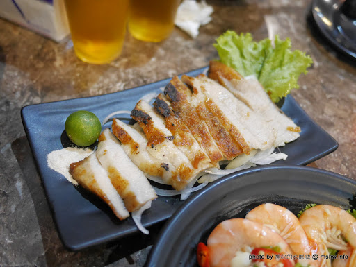【食記】台中海鮮-拾八鮮原味海鮮燒物@南屯惠文國小&惠來公園 : 鮮味滿點好食在,台中聚餐下酒.晚餐宵夜新選擇! 區域 南屯區 台中市 台式 合菜 宵夜 居酒屋 晚餐 海鮮 火鍋/鍋物 生魚片 飲食/食記/吃吃喝喝 