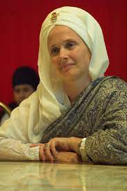 Snatam Kaur Net Worth, Income, Salary, Earnings, Biography, How much money make?