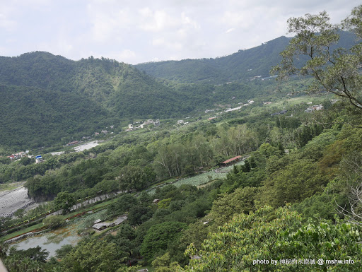 【景點】【住宿】南投Atayal Resort 泰雅渡假村-2015夏日風情季@國姓北港溪溫泉 : 輕鬆寫意,悠哉體驗賽德克文化! 住宿 區域 南投縣 國姓鄉 新聞與政治 旅行 旅館 景點 渡假村 溫泉 試吃試用業配文 