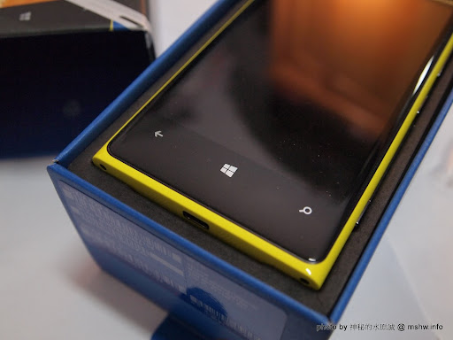 手機也要防手震! 蔡頭加持,新一代的攝錄影旗艦 "Nokia Lumia 920" 開箱 3C/資訊/通訊/網路 PDA 新聞與政治 硬體 行動電話 通信 開箱 