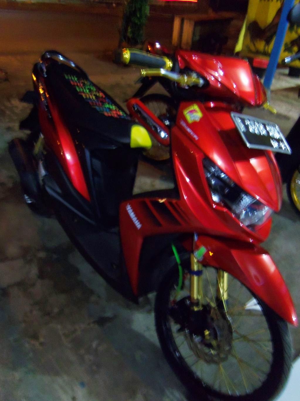 Modifikasi Motor Mio  Merah  Ferari rosaemente com