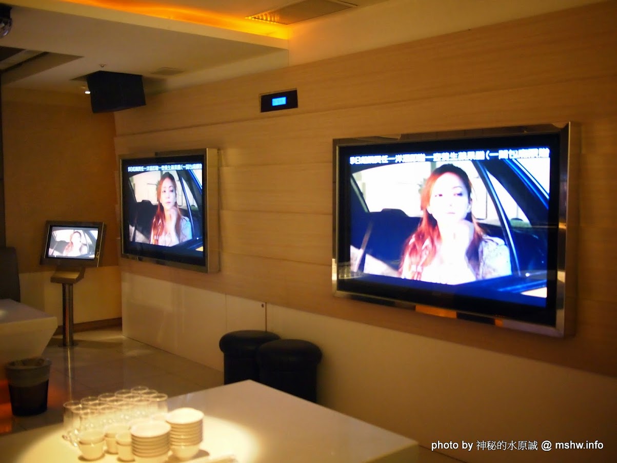 【景點】台中YES KTV 凱悅視聽歌城中港店@西區捷運BRT茄苳腳 : 環境舒適,菜色好吃,便宜又實惠的唱歌聚會優質選擇! 中式 區域 午餐 台中市 台式 合菜 嗜好 好康 娛樂 宵夜 捷運周邊 捷運美食MRT&BRT 新聞與政治 旅行 早餐 晚餐 景點 西區 試吃試用業配文 酒類 飲食/食記/吃吃喝喝 
