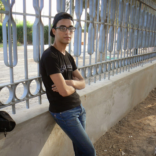 ahmed qoreichi's user avatar