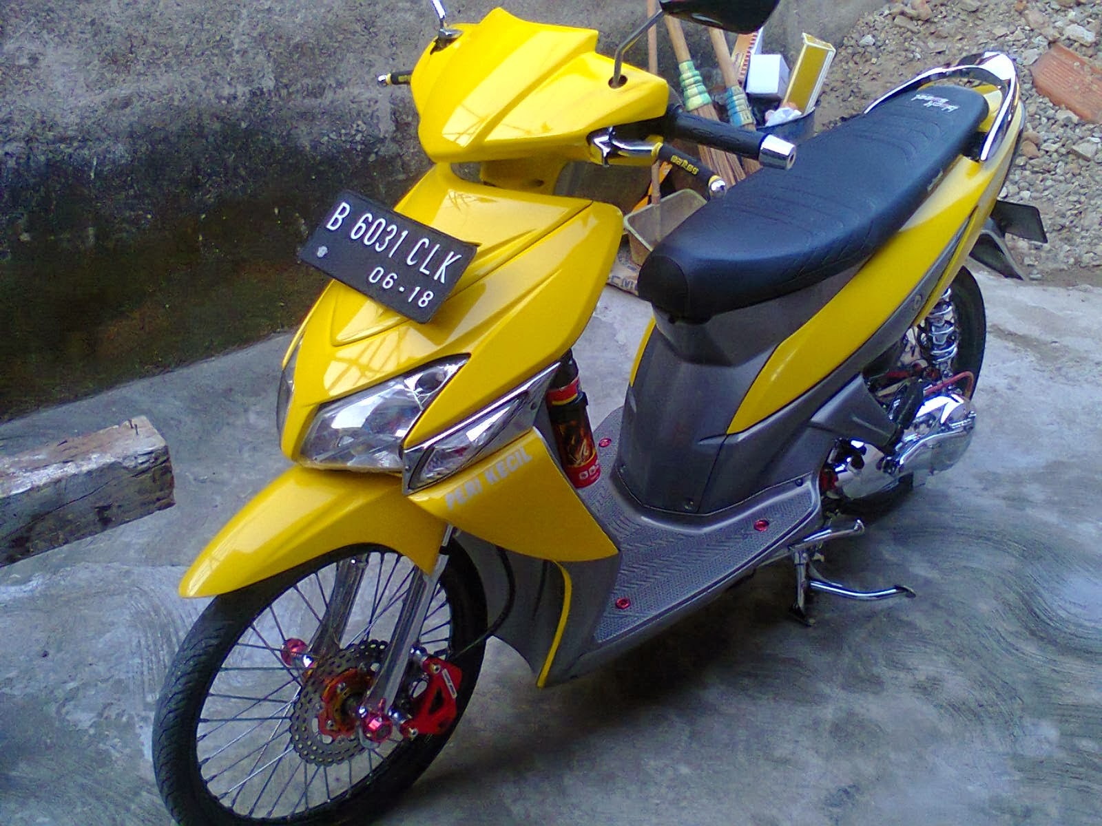 Modifikasi Warna Motor Vario Cw Rosaementecom