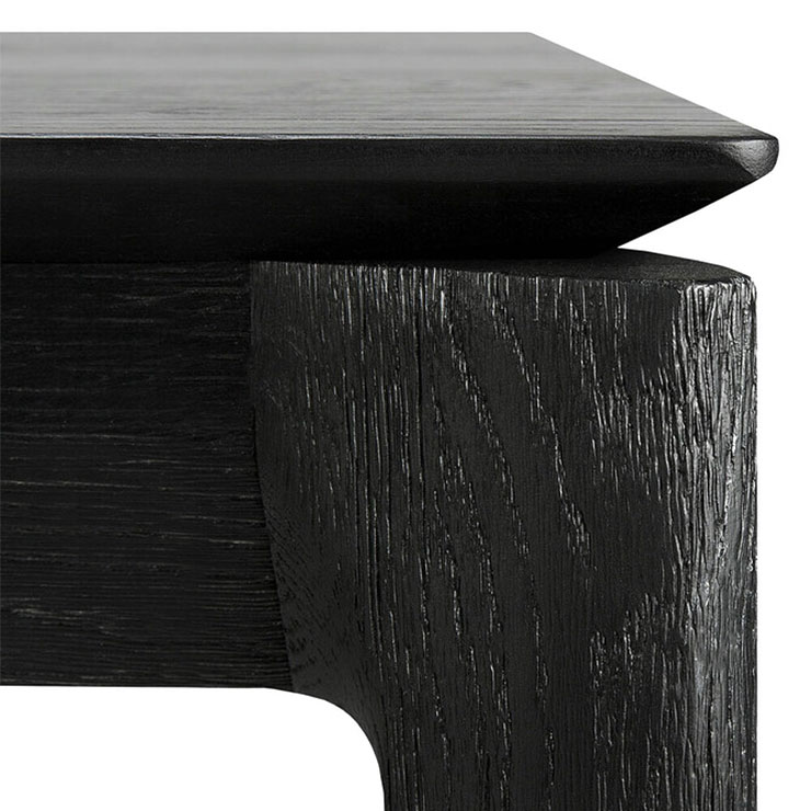 Oak Bok dining table Black Detail