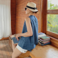 Set bộ linen sát nách màu xanh đá trẻ trung, chất vải linen mềm mát, thích hợp du lịch dã ngoại (Áo xanh-Quần trắng) thumbnail