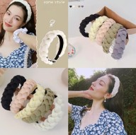 Băng đô vải màu tinh khiết Twist Girl Headband Thời trang Cổ điển Đơn giản Phụ kiện tóc cho người phụ nữ thumbnail