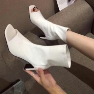 [HCM](Bảo hành 12 tháng) Giày boot nữ cổ cao hở mũi gót dẹp thời trang - Boot cao gót 7cm - Boot nữ da mềm gồm 3 màu - Boot cao cổ nữ - Elsa ES285 thumbnail