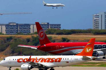¿Y LA DEUDA? Gobierno sancionará a aerolíneas que no vendan pasajes en bolívares