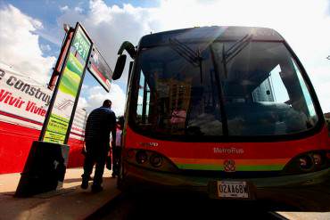¡SABOTEO TOTAL! Suspendidas 19 rutas de Metrobús este sábado #8Abr por marcha opositora